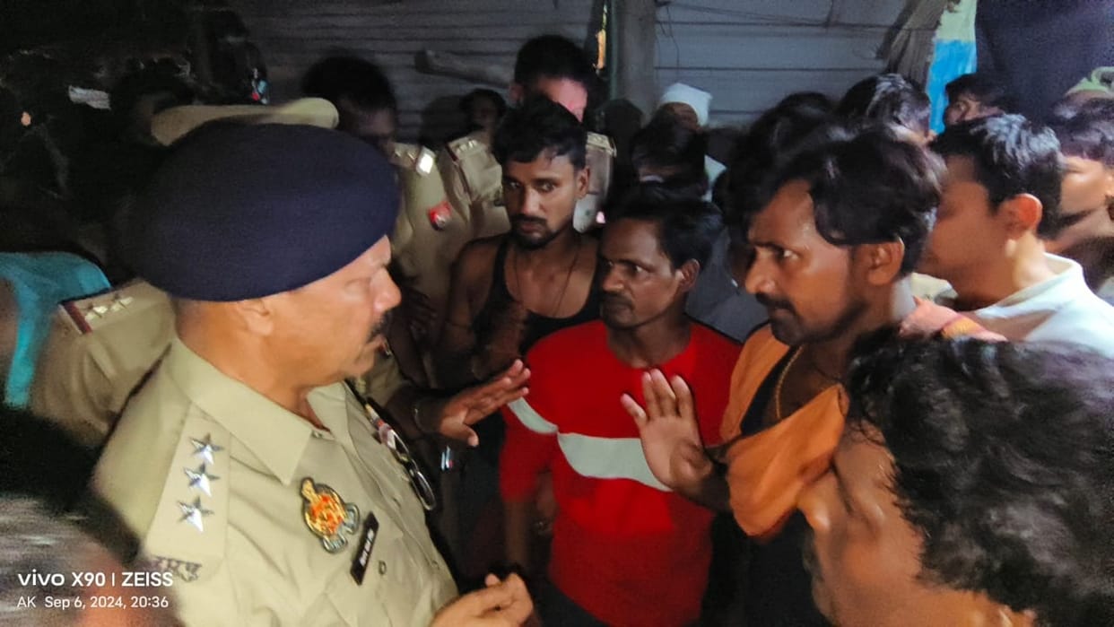 Bullies trampled two people with their car due to rivalry In Azamgarh s Atraulia