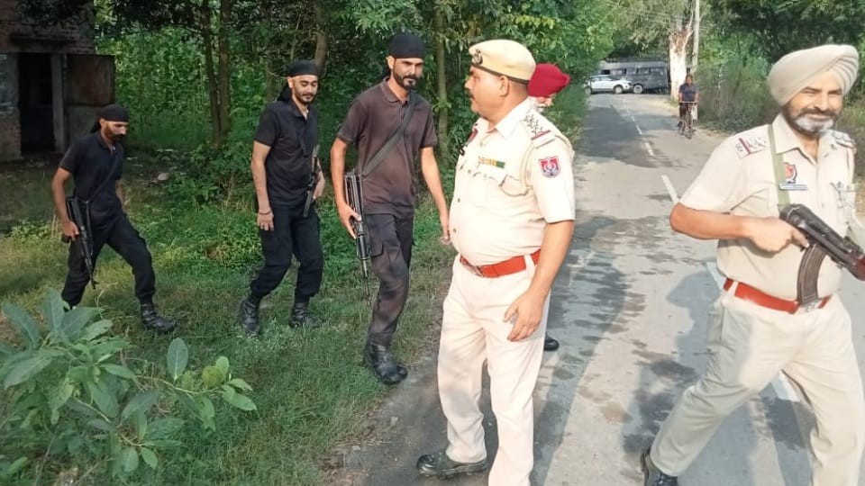Drone movement seen on India Pak border area security agencies search