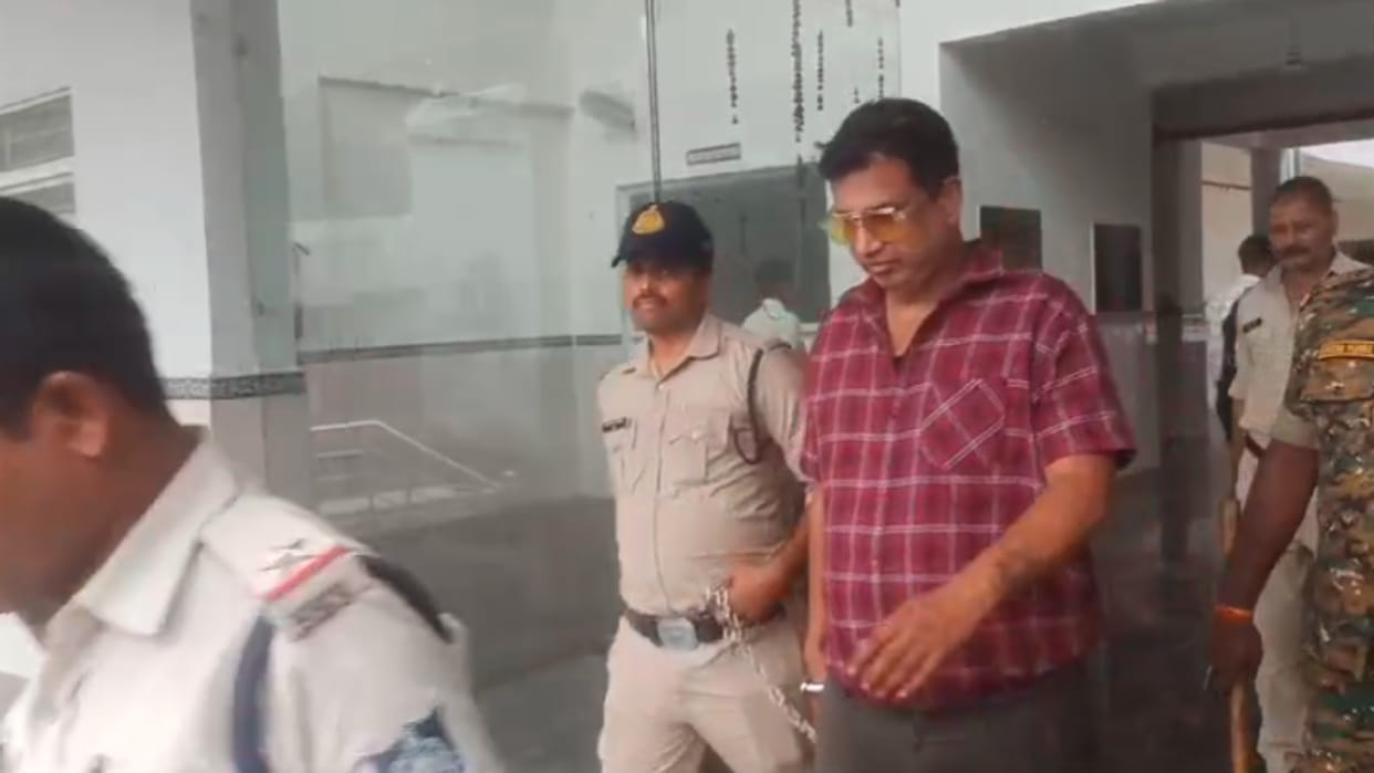 MP News: MP minister's brother-in-law turns out to be a big smuggler of intoxicating cough syrup