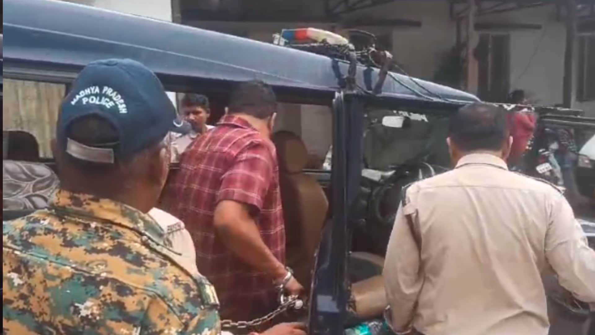 MP News: MP minister's brother-in-law turns out to be a big smuggler of intoxicating cough syrup