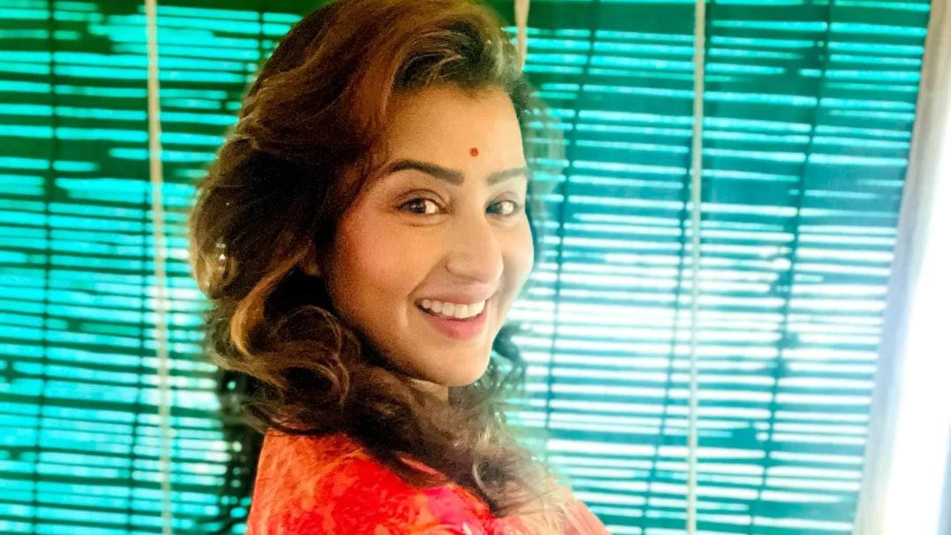 TV Actresses Who Physically Abused Shilpa Shinde Kavita Kaushik Aarti Singh Madhurima Tuli Munmun Dutta