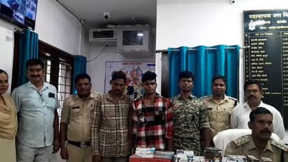 Police arrested two accused in Kanker for stealing cigarettes