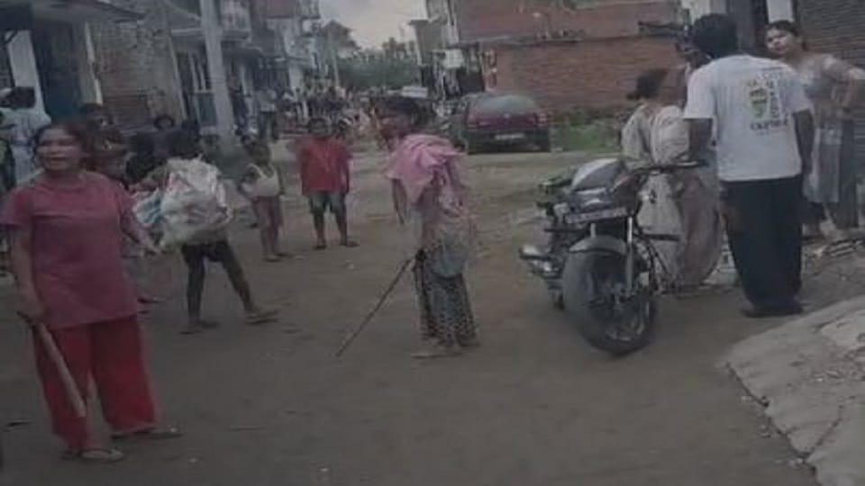 Brother who went to take sister to in-laws house beaten up in rudrapur