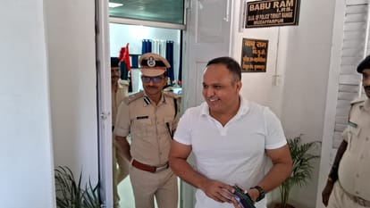 Bihar News : After IPS Kamya Mishra IG Purnea Shivdeep Lande IPS resignation from India Police Service