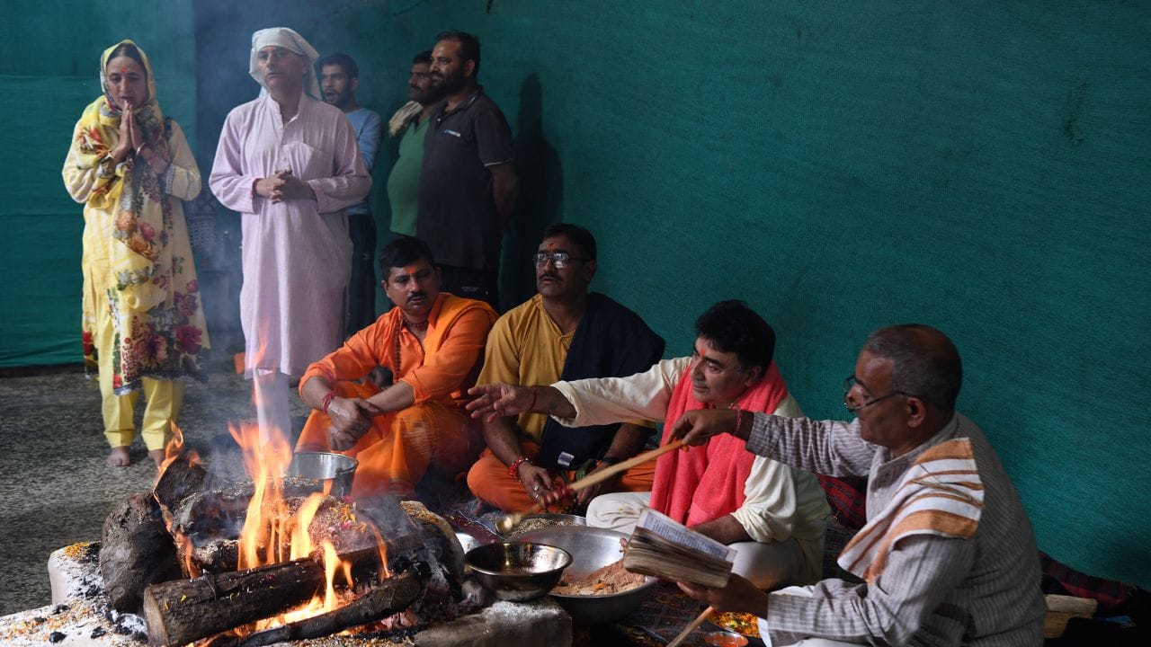 Ganesh Chaturthi celebrations in Jammu and Kashmir, Kashmiri Pandits worshiped in Srinagar
