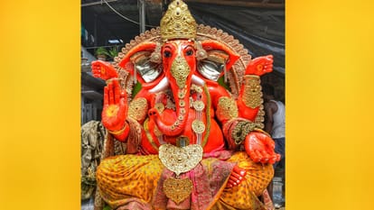 Ganesh Utsav: Bappa will arrive today with Riddhi Siddhi, ten day festival starts from today, this is the ausp