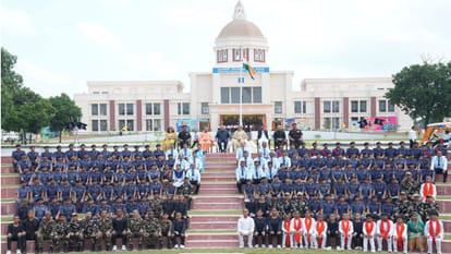 The Vice President of the country inaugurated the Sainik School in Gorakhpur, CM Yogi was also present