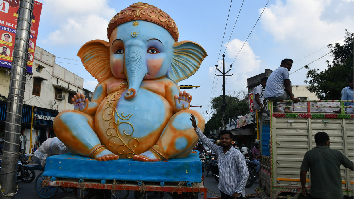 Ganesh Utsav from today, idol installed in pandals. will be celebrated with great pomp in Gorakhpur