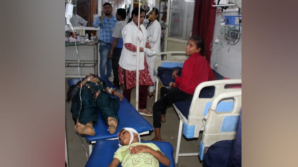 Hathras Road Accident News injured kept looking for oxygen health services were in shambles again