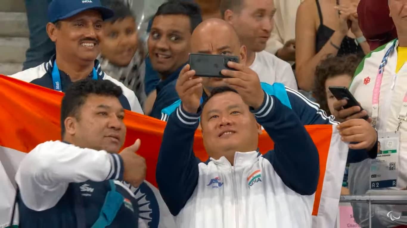 Paris Paralympics 2024 Men's Shot Put F57 Final Army Men Hokato Hotozhe Sema Bronze Medal
