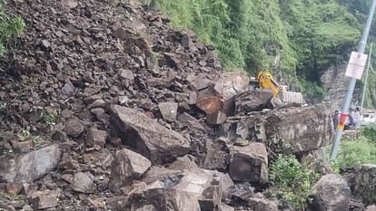 Uttarakhand landslide highway closed Malari Highway Yamunotri Highway Mussoorie Weather Update