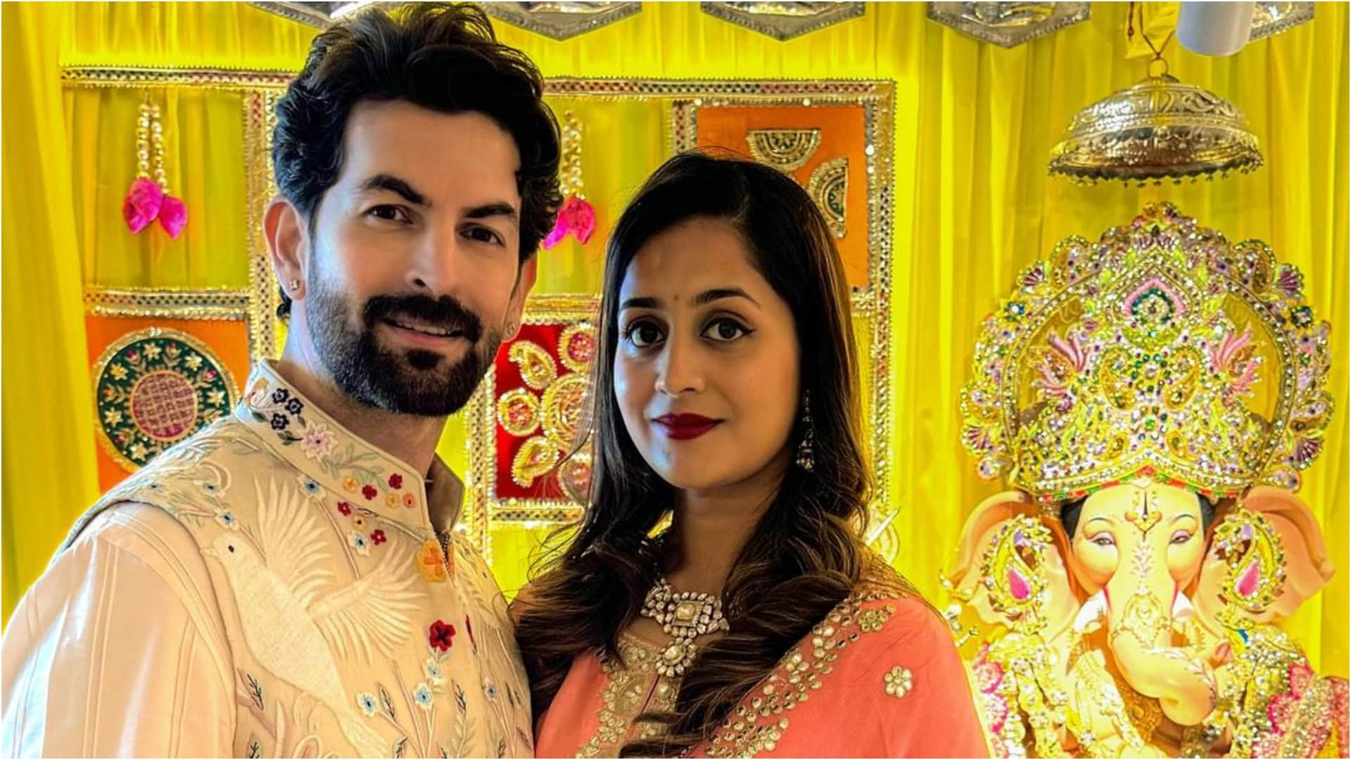 Neil Nitin Mukesh welcomed lord ganesh to home on occasion of ganesh chaturthi celebrate utsav