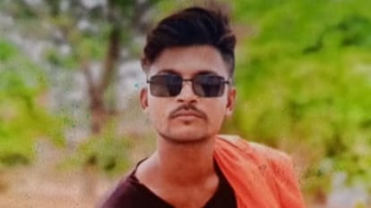 E Rickshaw driver murdered in Madiyaon Lucknow.