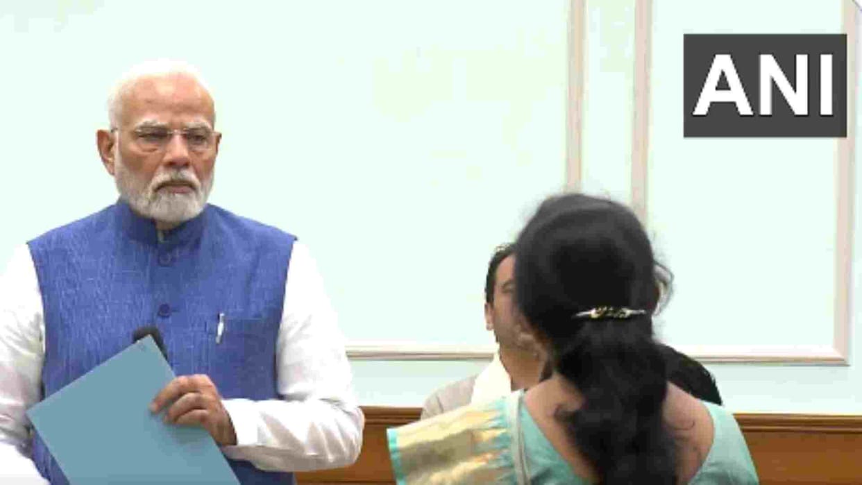 PM Narendra Modi mentioned Give knowledge about Vedic mathematics to children, Read more