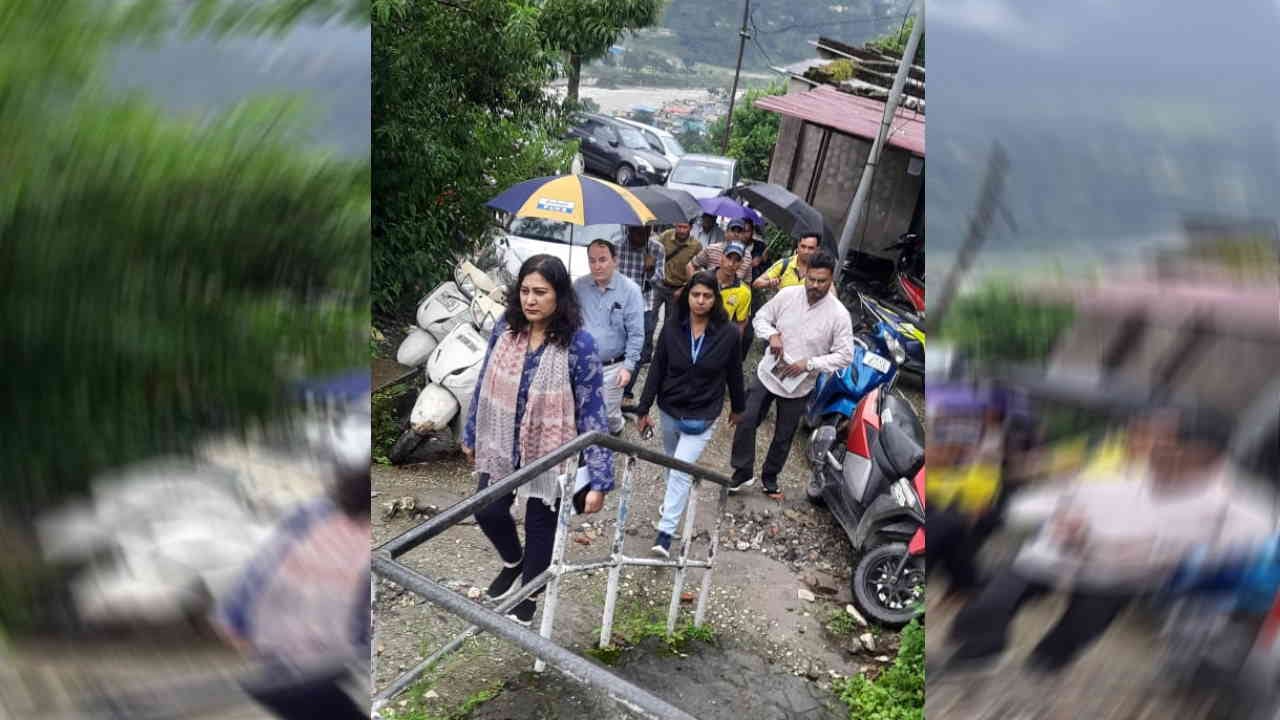 Uttarkashi Gofiara landslide area Varunavat mountain Team of experts  surveyed Drone Operator and SDRF