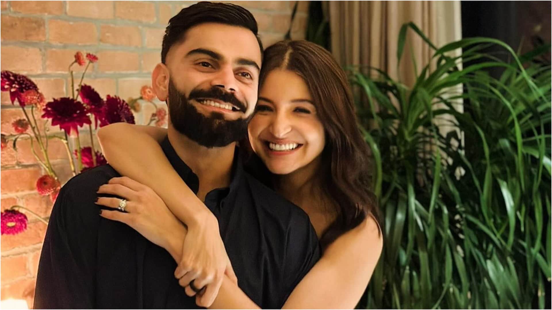 Anushka Sharma and virat kohli spotted at london streets with baby boy akaay video went viral