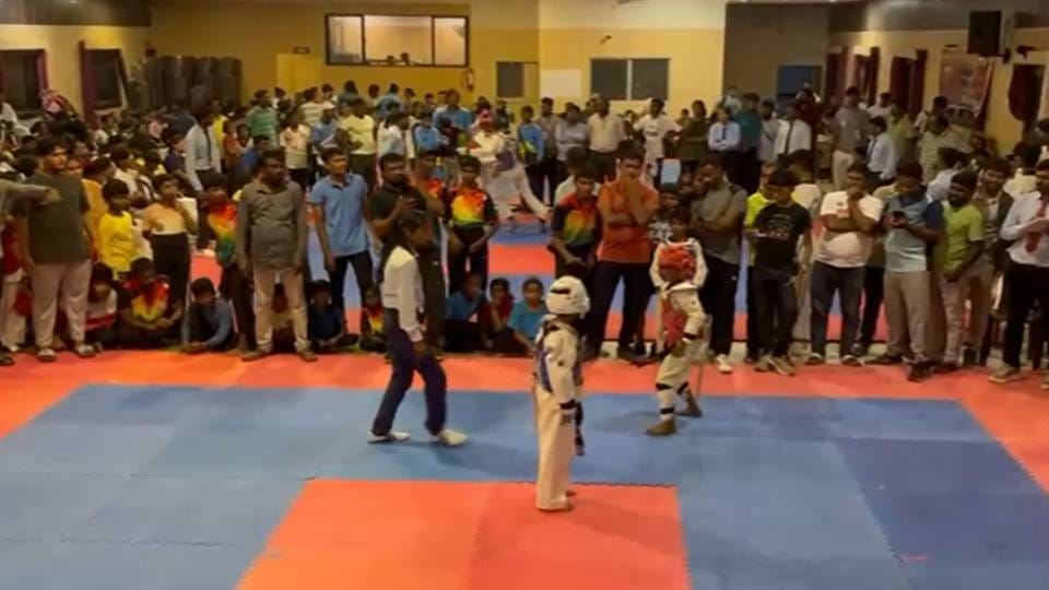 Lavya Magan won bronze in 20 kg weight category In sub junior Taekwondo competition