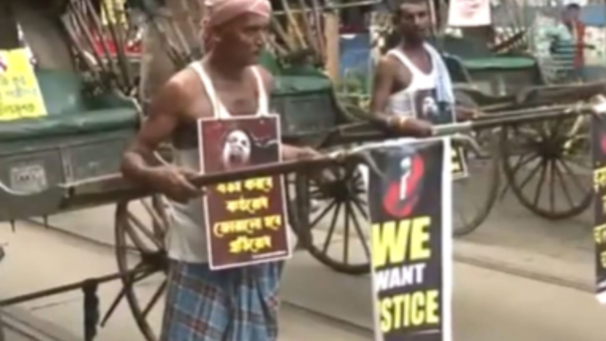 Rickshaw pullers in Kolkata hold protest against the RG Kar Medical College rape-murder incident know updates