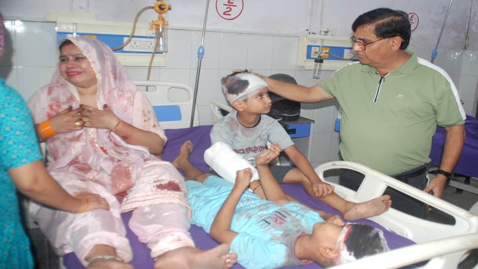 UP News: Baghpat incident... one dead, 19 injured, see the horror in pictures