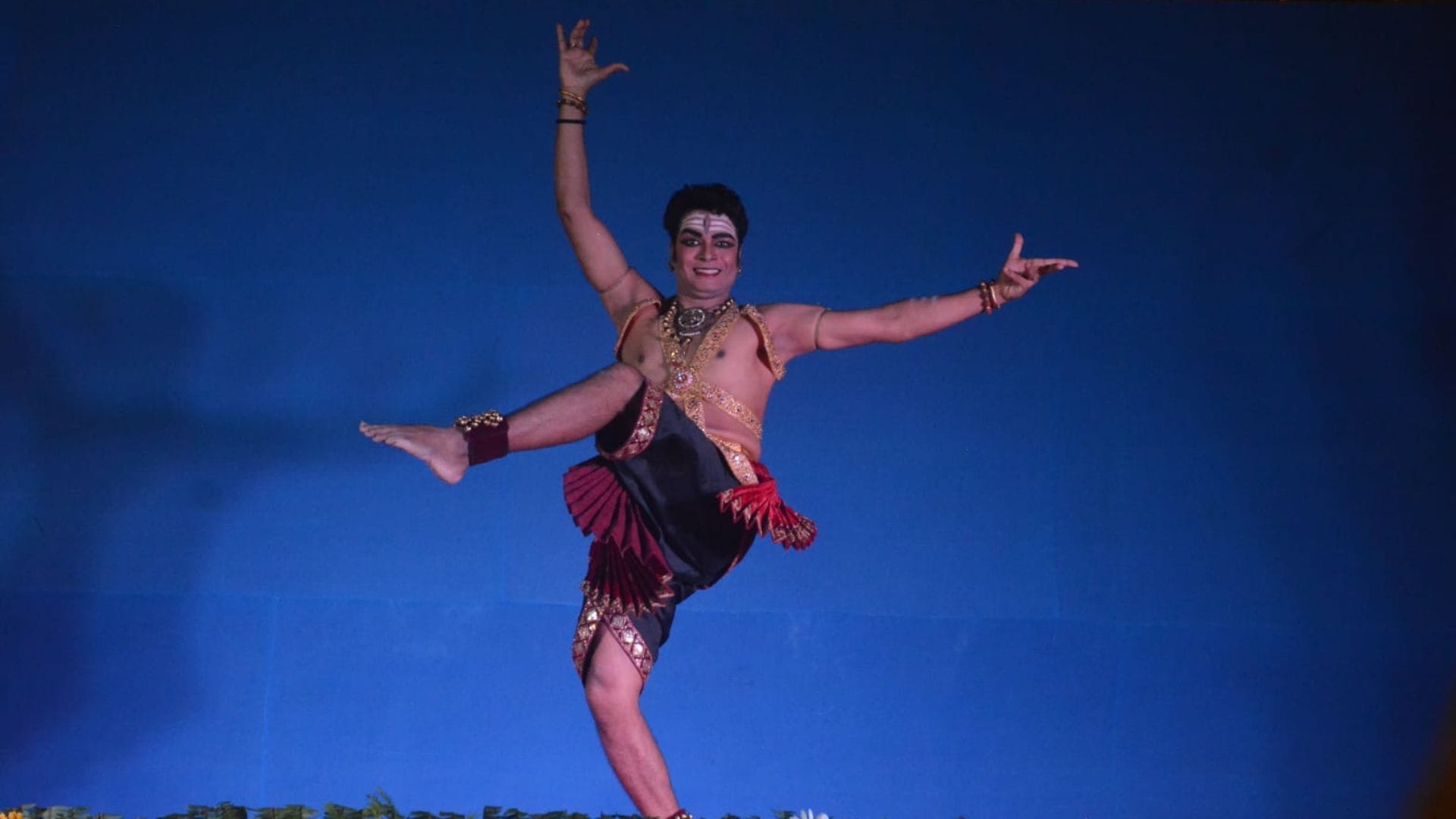 Artists worshiped God through five Ashtakam see attractive dance in pictures