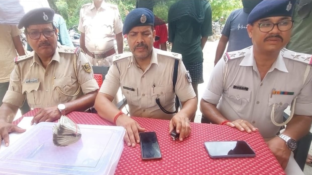 Bihar News: Ghodasahan police in Motihari also sent independent witness to jail in motorcycle theft case