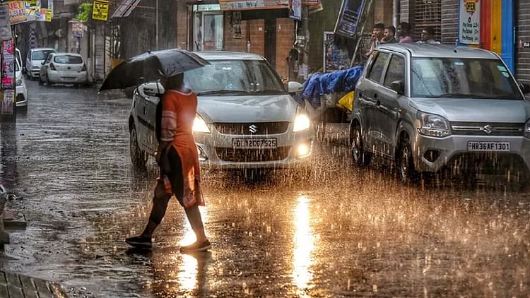 CG Weather News: छत्तीसगढ़ में नया सिस्टम से मानसून सक्रिय, आज भी कई जिलों में बारिश के आसार