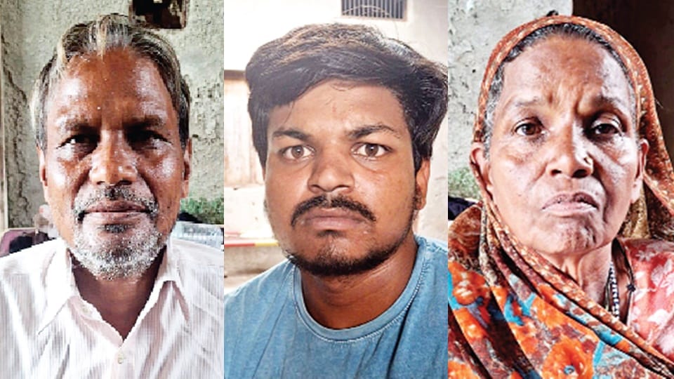 Chandausi police kept beating innocent people for two days, said- confess that you have fired bullet