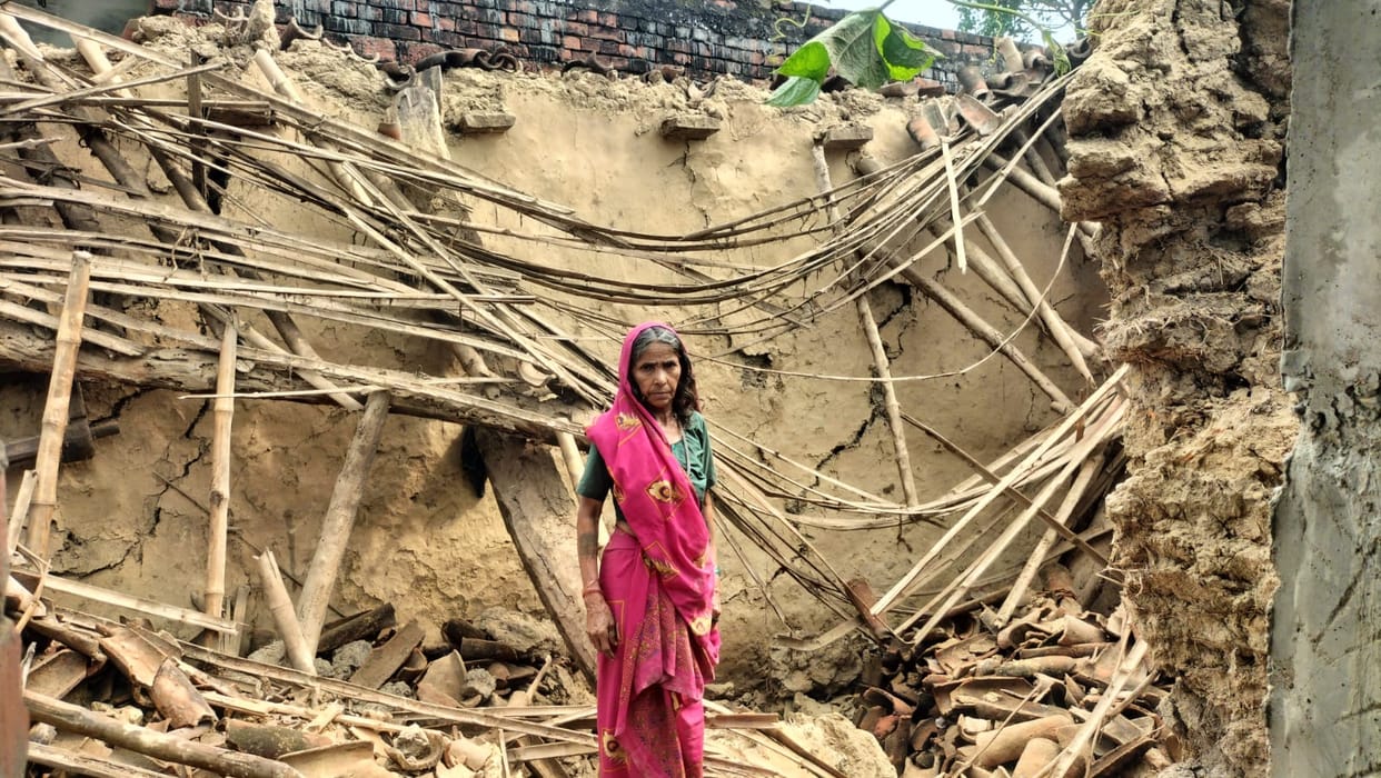 Two girls injured after house collapsed in Sonbhadra