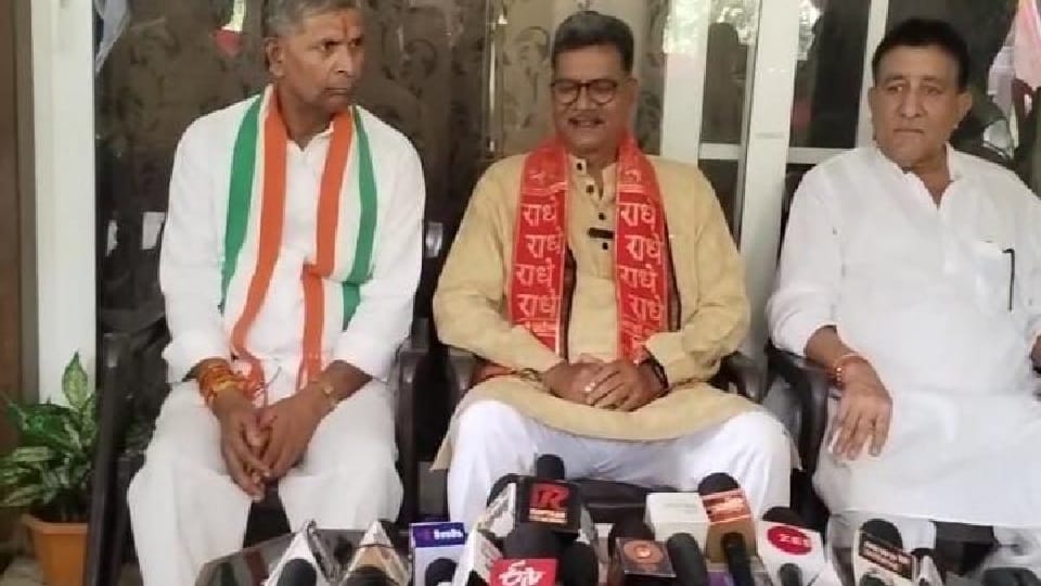 Leader of Opposition Mahant takes a dig at BJP says BJP is running a membership drive in Korba
