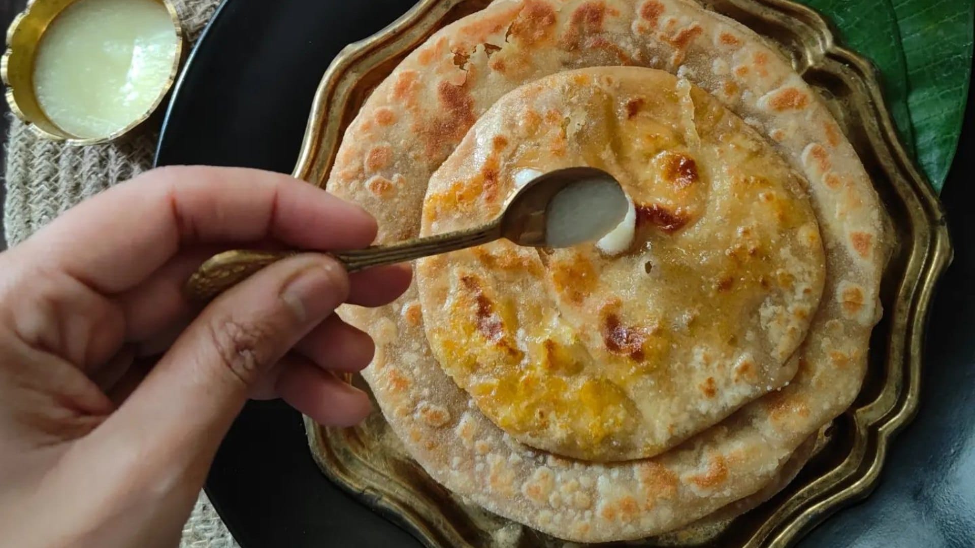 ganeshotsav 2024 Special Bhog For Ganesh Ji how to make pooran poli for bhog in hindi
