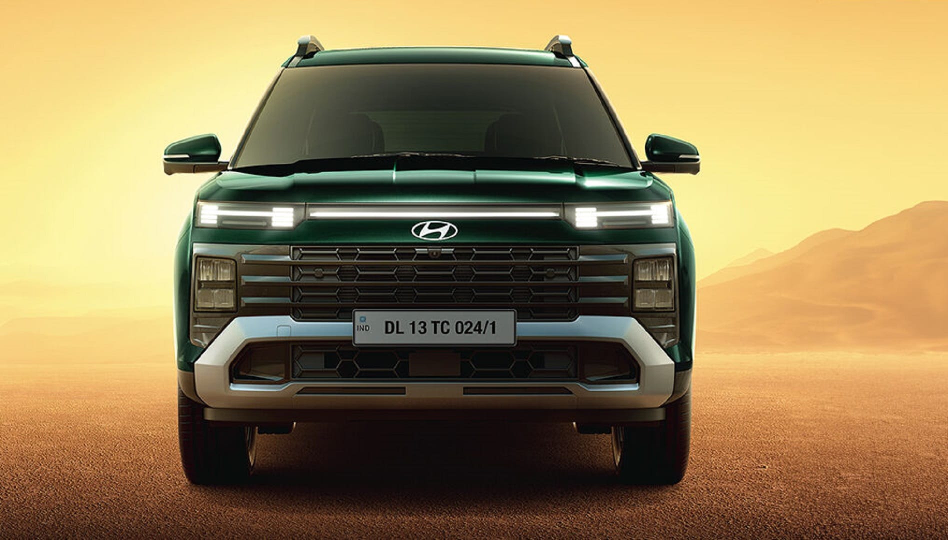 Hyundai Alcazar SUV Gets New Diesel And Petrol Automatic Variants Know Price Features Specifications