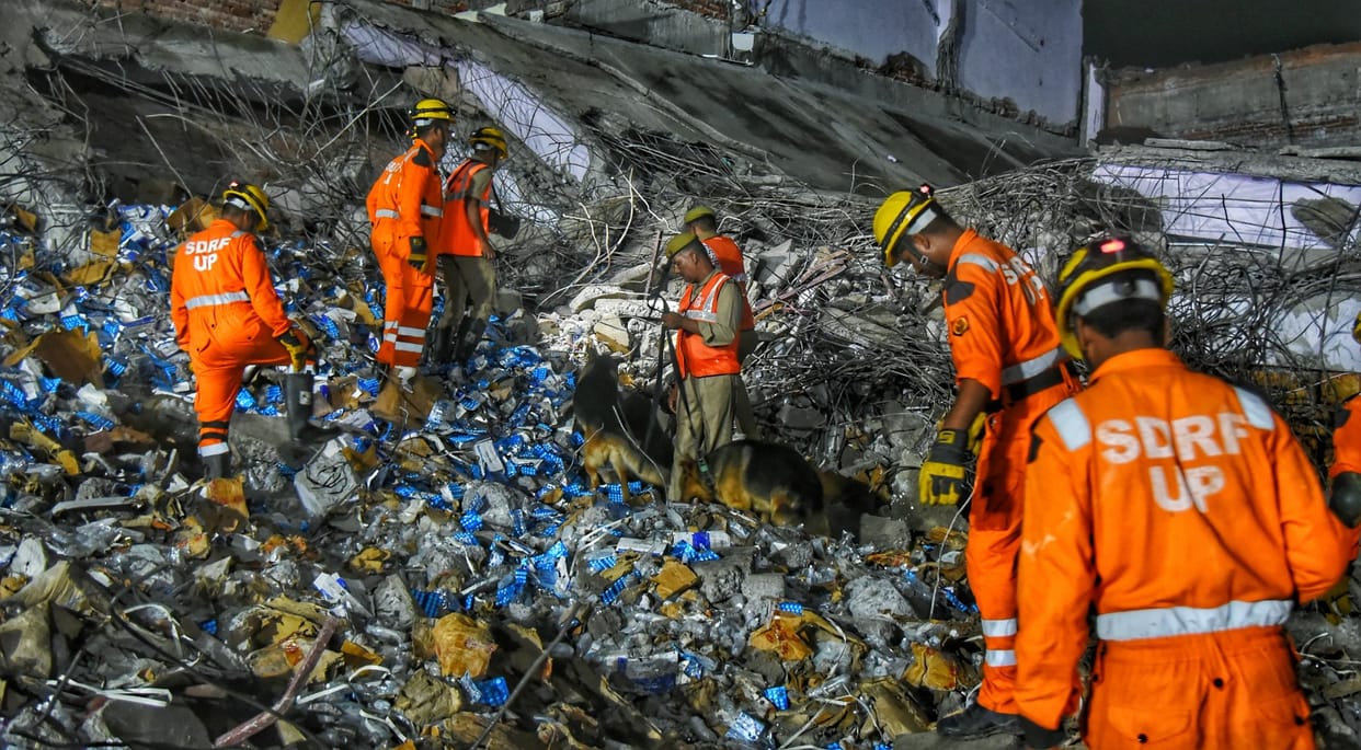 Transport Nagar accident: 50 trucks of debris have been removed so far, excavation is still going on, there is