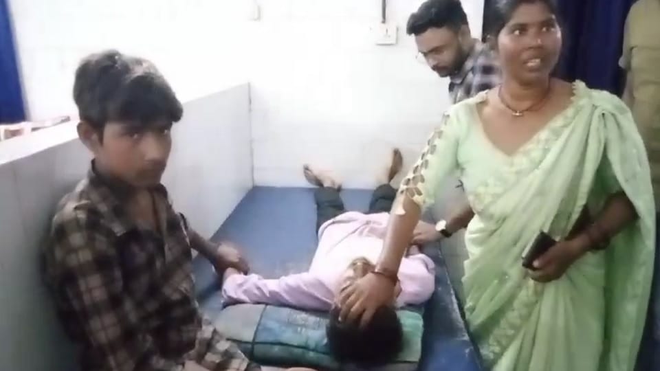Five youths attacked an 8th class student fought over old rivalry in  Janjgir Champa