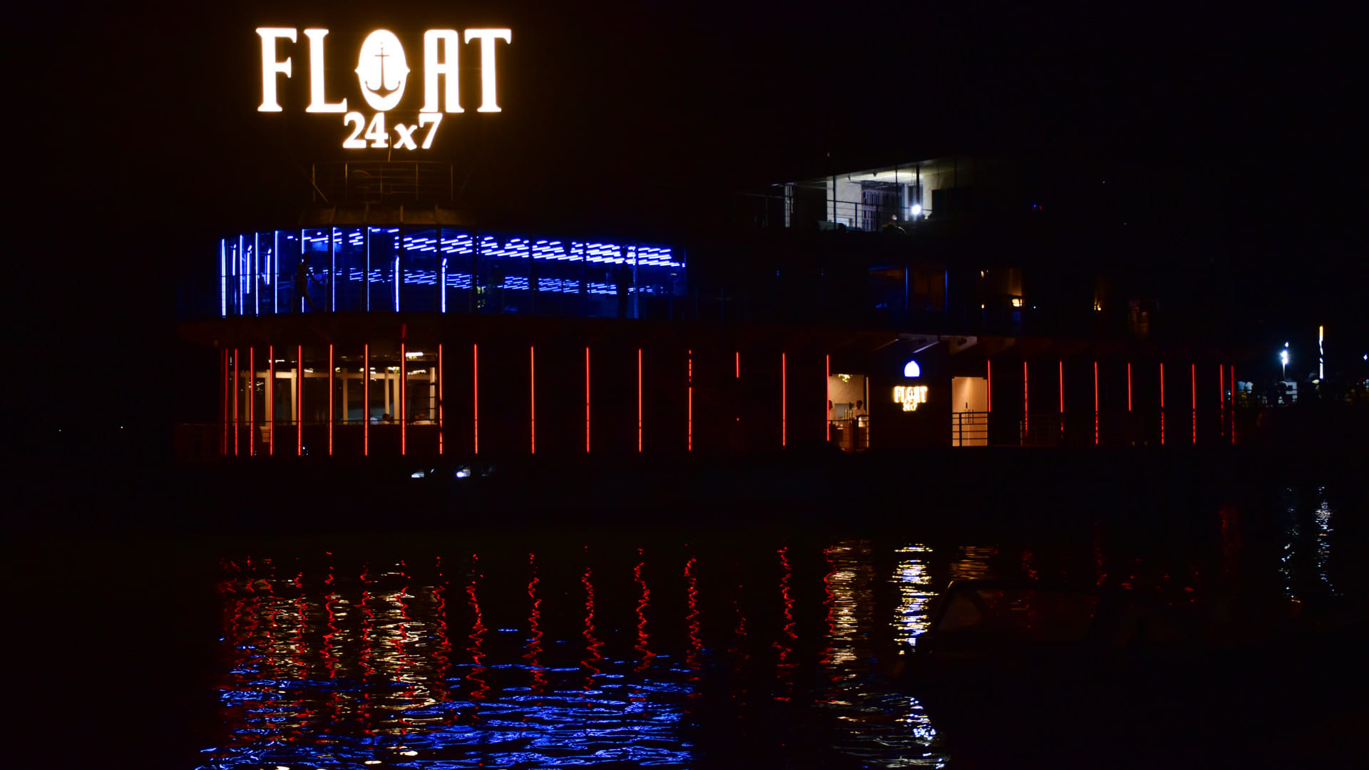 In Gorakhpuar, enjoy the floating restaurant from 19th,CM Yogi will inaugurate