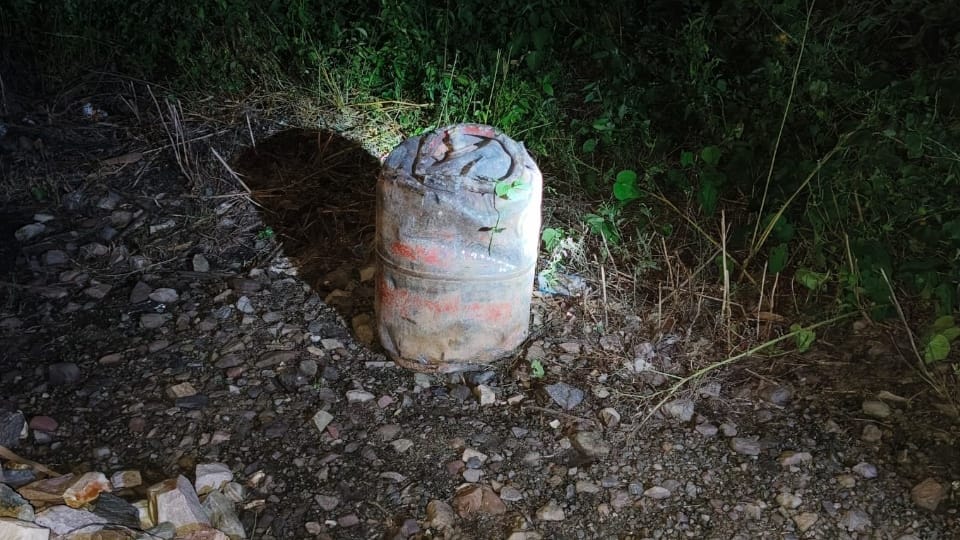 Kanpur Train Accident Conspiracy to derail Kalindi Express by placing a filled cylinder on track in Kanpur