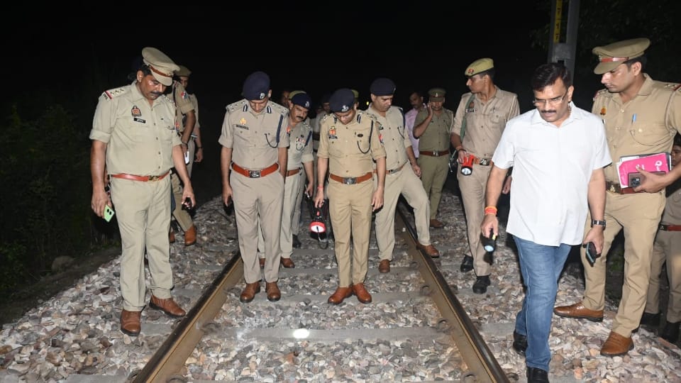 Kanpur Train Accident Kalindi Express small pit was dug in middle of track and then cylinder placed see photos