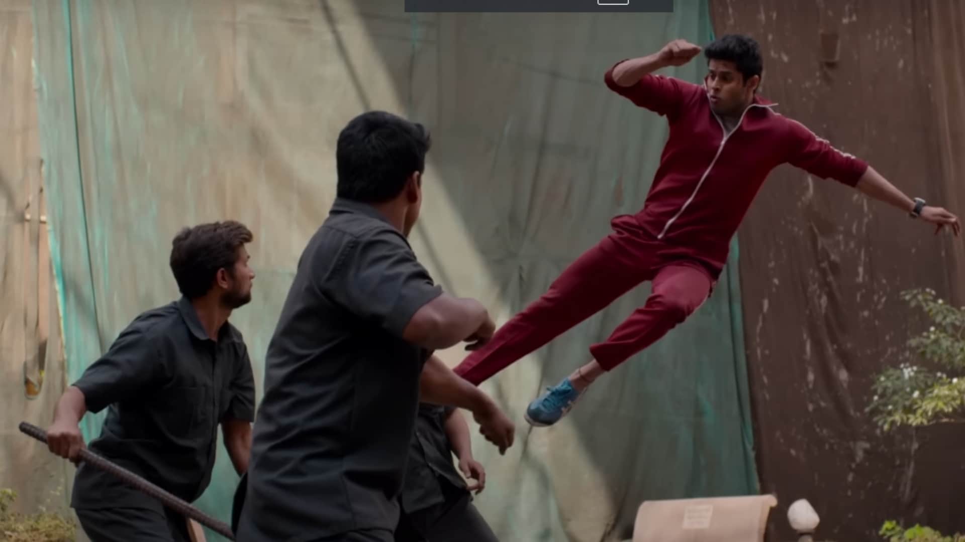 Jigra Director Vasan Bala has wriitten Mard Ko Dard Nahi Hota Psycho Raman 83 Bombay Velvet story