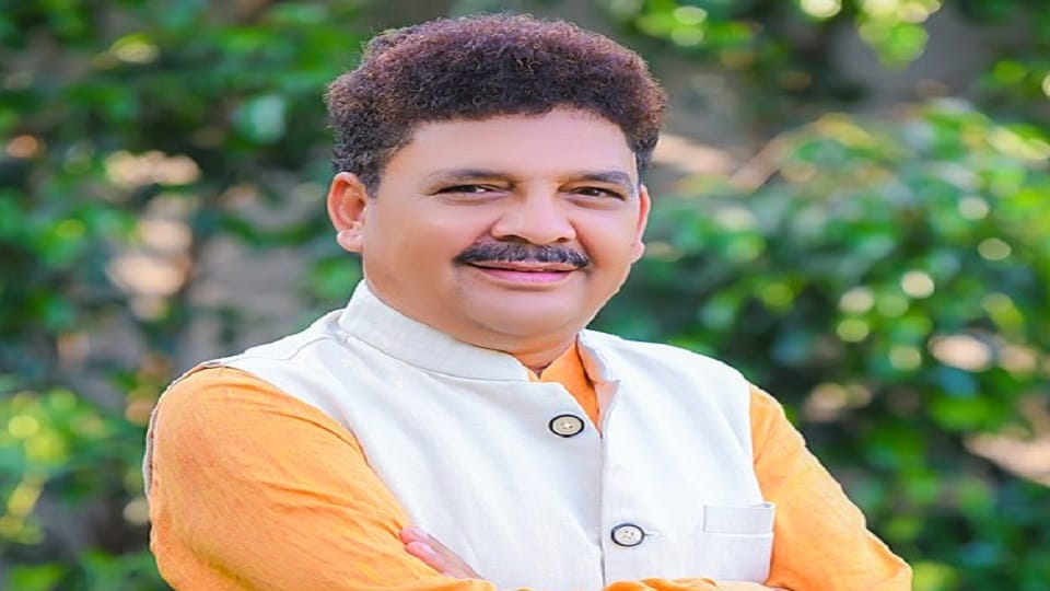 Ranikhet MLA Pramod Nainwal targets Harish Rawat