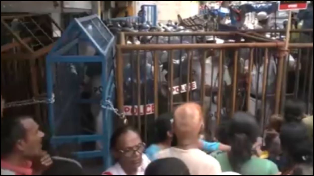 RG Kar Case Female doctor Rape and murder case Left Front organisations march to Kolkata Police headquarters