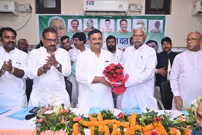 Bihar CM Nitish Kumar jdu party jharkhand plan discussed in ranchi today sanjay jha attended meet bihar news