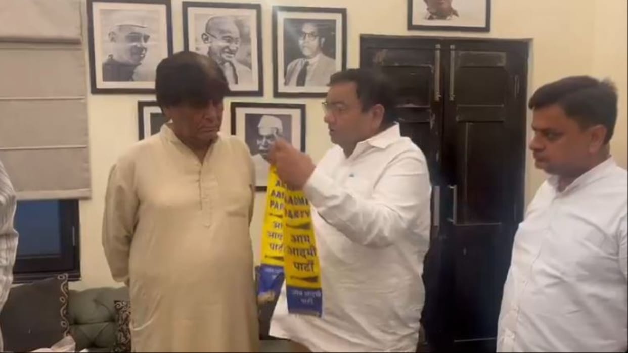 Haryana: Krishna, who has been in BJP for 44 years, joins AAP, can contest elections