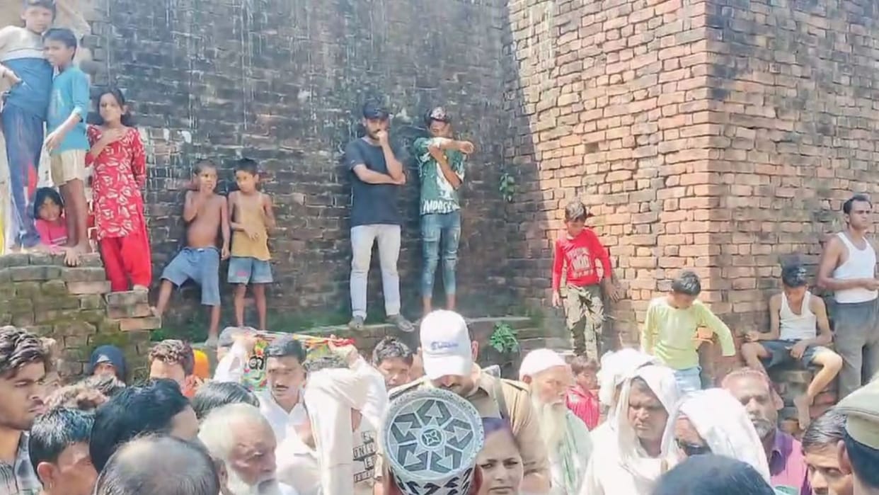 Bahraich: Four girls get drowned in nawabganj thana kshetra.