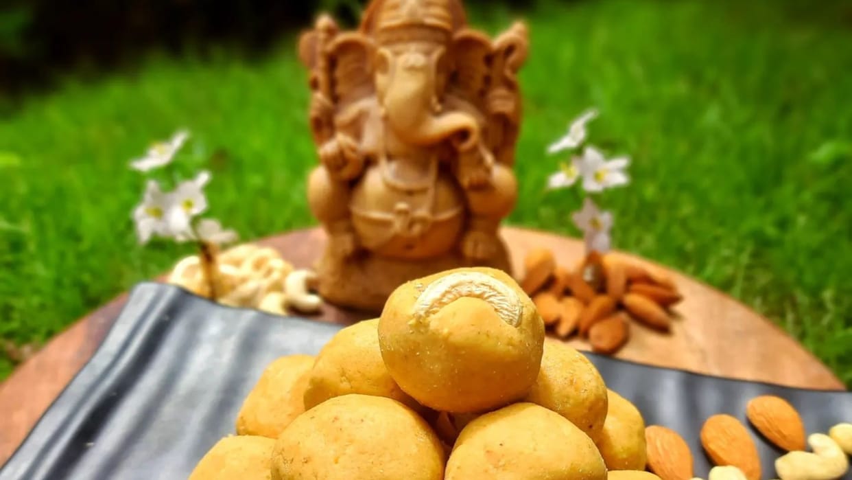 Ganpati Visarjan 2024 how to make besan ladoo for bhog prasad
