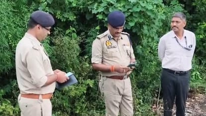 Kalindi Express, miscreants brought cylinders from highway side and fled from field, police is tracing numbers