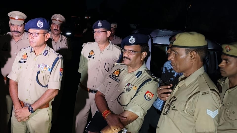 Kalindi Express Accident LPG Cylinder Placed On Track Petrol Bumb and Explosives Kept Nearby to Target