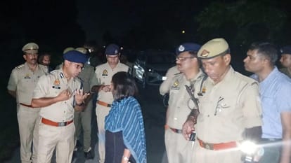 Kalindi Express, miscreants brought cylinders from highway side and fled from field, police is tracing numbers