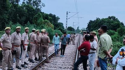 Kalindi Express: सीसीटीवी फुटेज में दिखे संदिग्ध, तलाश में जुटी पुलिस व जांच एजेंसियां Investigation agencies are looking for two suspicious bike riders who crossed Nevada toll plaza