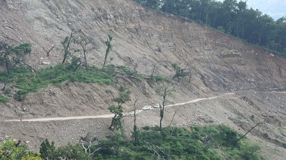 Haldwani News: Kathgodam-Haidakhan road is affected by landslides