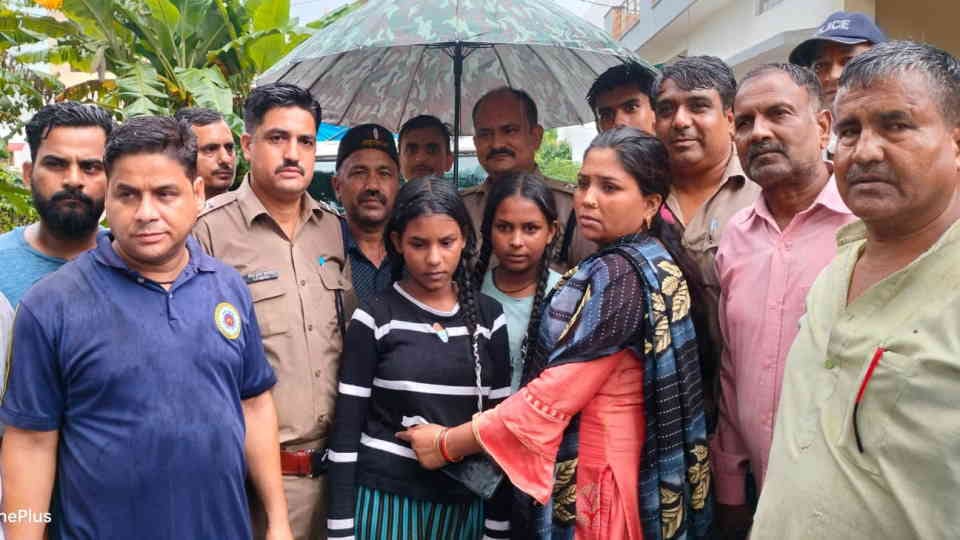 Dehradun Rainfall Waterlogging at many places two children returning from school were swept away