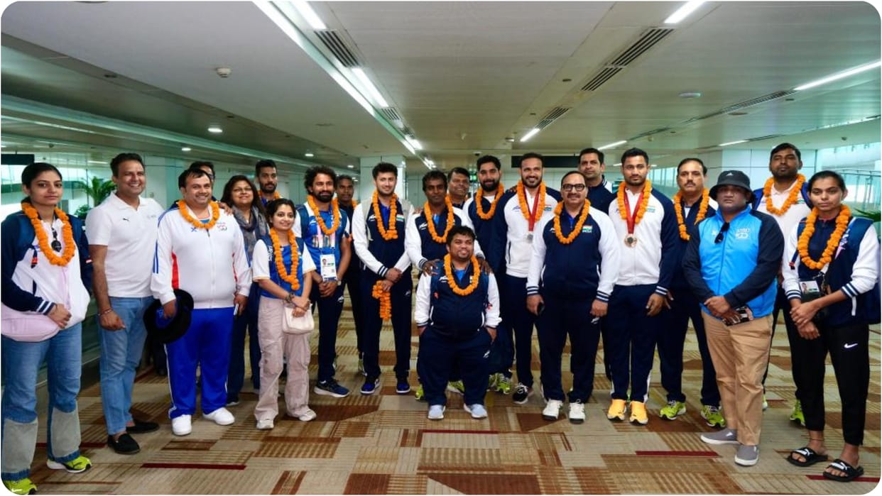 Sports Minister Mansukh Mandaviya Announced cash awards for Paris Paralympics Indian medallists